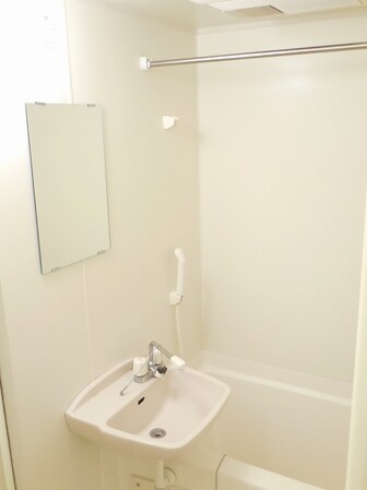 レオパレスラピスライトの物件内観写真